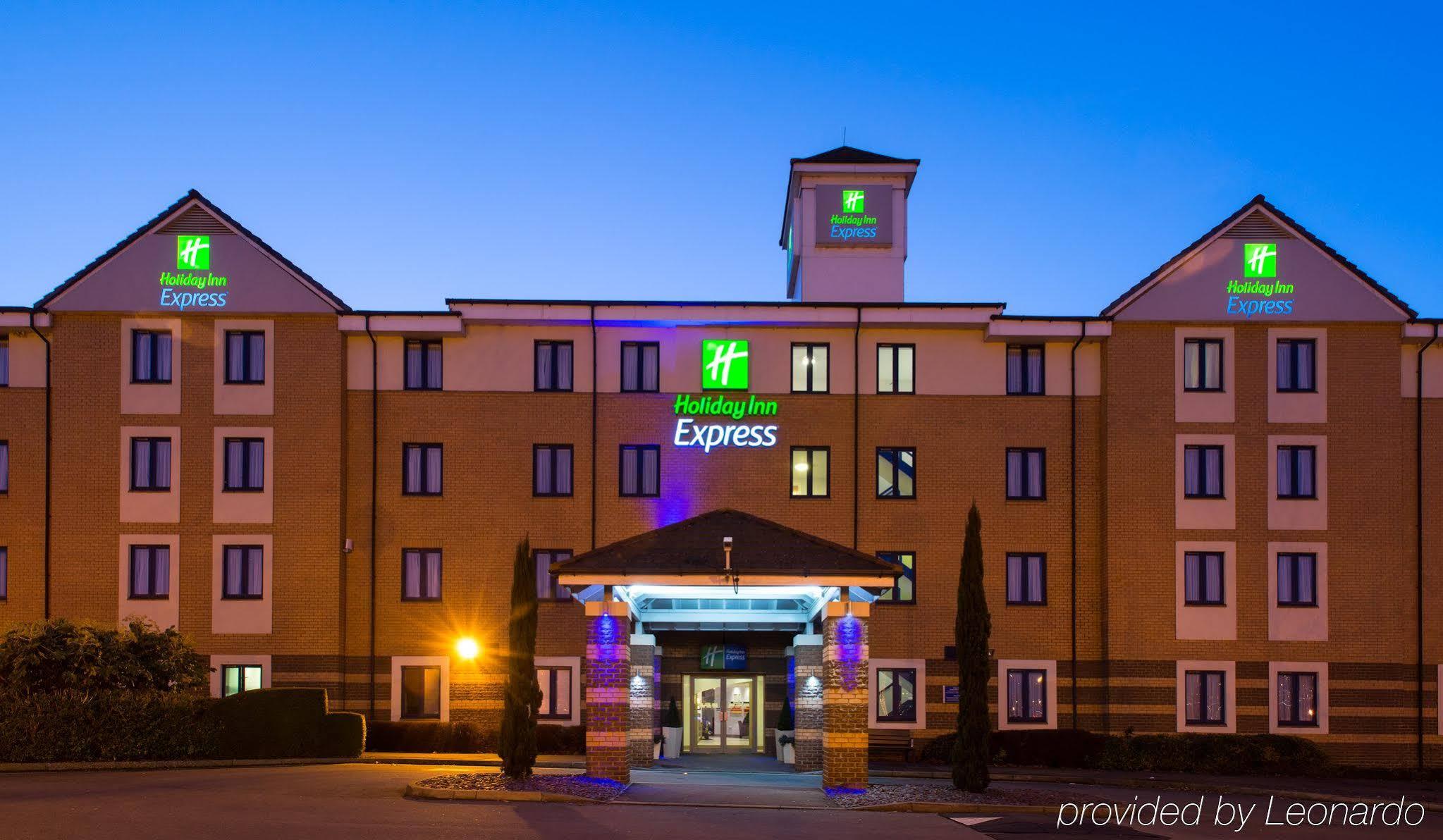 Holiday Inn Express London - Dartford By Ihg Eksteriør billede